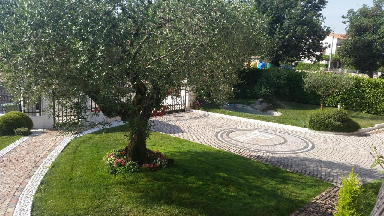 Apartmens Alenka Rovinj Exterior foto
